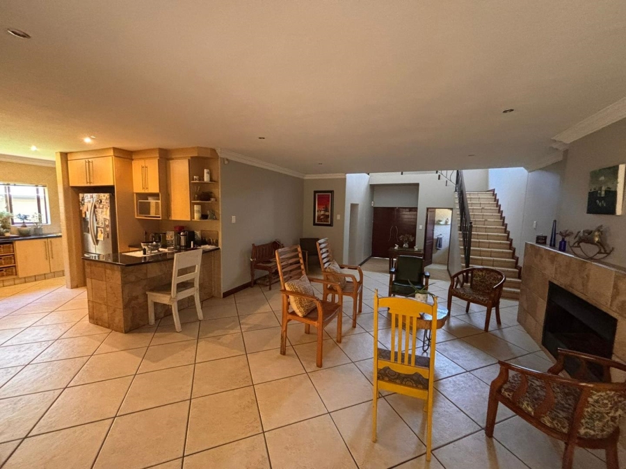 4 Bedroom Property for Sale in Schoemansville North West